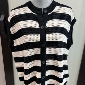 Universal Thread Black and Cream Open Knit Sleeveless Cardigan Sweater